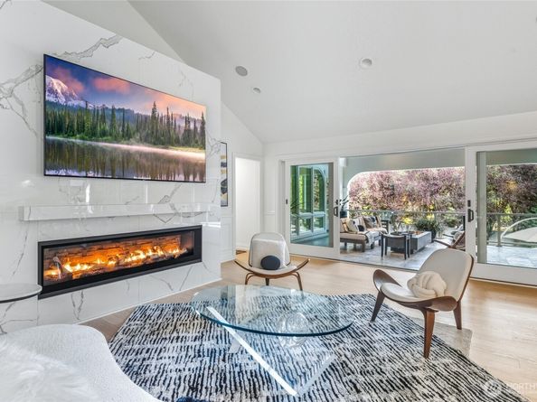 3026 140th Avenue NE, Bellevue WA 98005