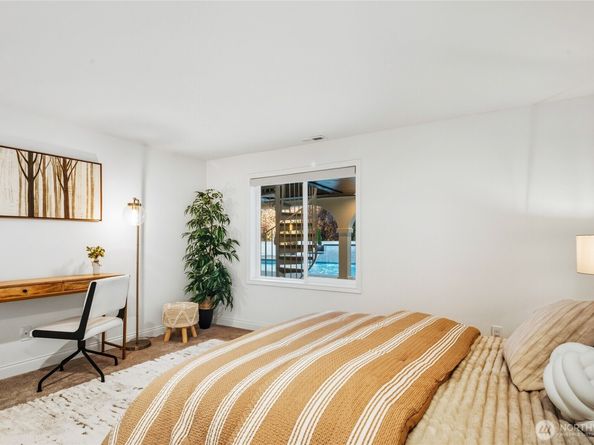 3026 140th Avenue NE, Bellevue WA 98005