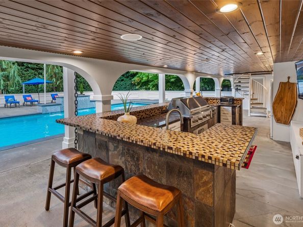 3026 140th Avenue NE, Bellevue WA 98005