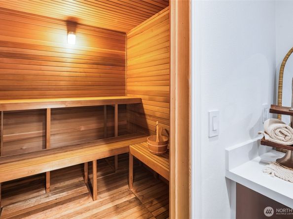 3026 140th Avenue NE, Bellevue WA 98005