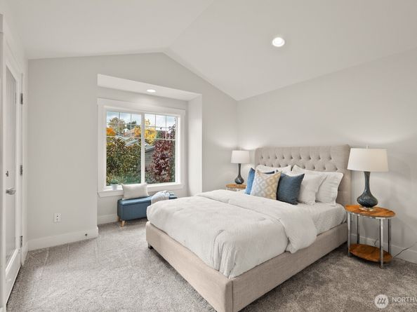 121 21st Avenue E C, Seattle WA 98112