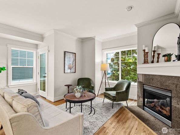 121 21st Avenue E C, Seattle WA 98112