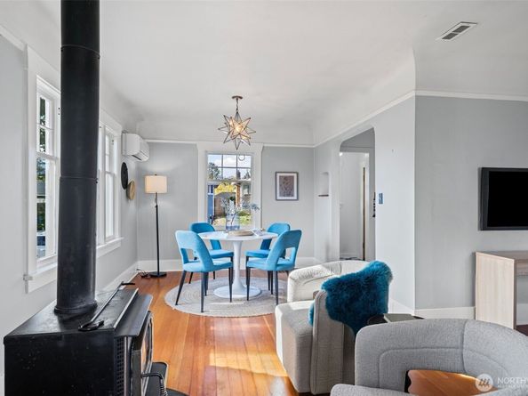 4602 S Chicago Street, Seattle WA 98118