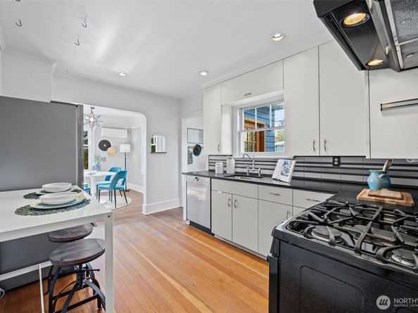 4602 S Chicago Street, Seattle WA 98118