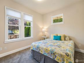 5315 46th Avenue SW, Seattle WA 98136
