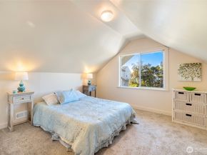 5315 46th Avenue SW, Seattle WA 98136