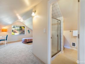 5315 46th Avenue SW, Seattle WA 98136