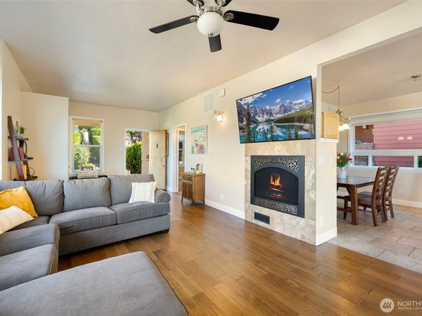 5315 46th Avenue SW, Seattle WA 98136