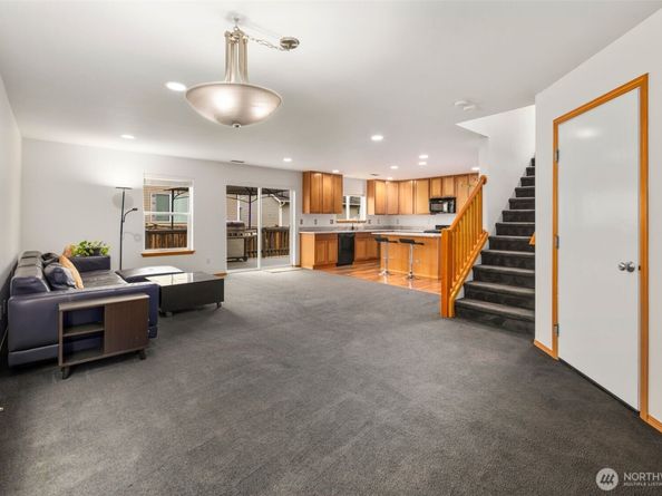 2415 103rd Drive SE, Lake Stevens WA 98258
