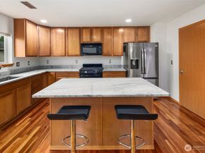 2415 103rd Drive SE, Lake Stevens WA 98258
