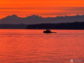 19301 Richmond Beach Drive NW, Shoreline WA 98177