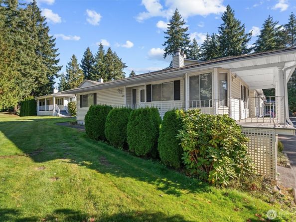 32713 1st Place S  236, Federal Way WA 98003