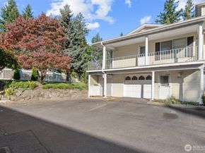 32713 1st Place S  236, Federal Way WA 98003