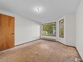 32713 1st Place S  236, Federal Way WA 98003