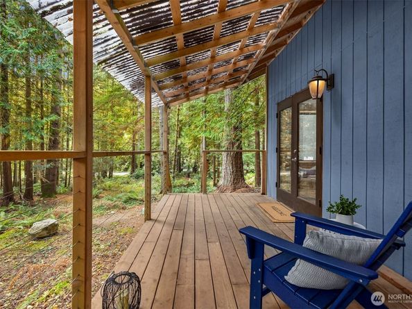 6560 Fletcher Bay Road NE, Bainbridge Island WA 98110