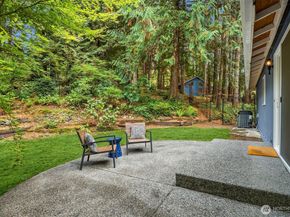 6560 Fletcher Bay Road NE, Bainbridge Island WA 98110