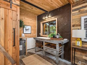 6560 Fletcher Bay Road NE, Bainbridge Island WA 98110