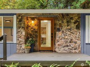6560 Fletcher Bay Road NE, Bainbridge Island WA 98110