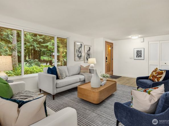 6560 Fletcher Bay Road NE, Bainbridge Island WA 98110