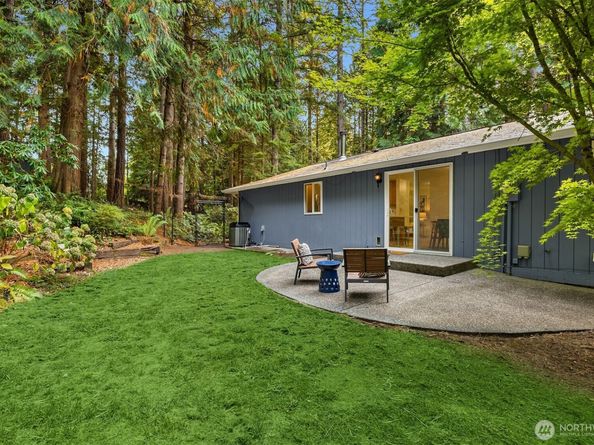 6560 Fletcher Bay Road NE, Bainbridge Island WA 98110