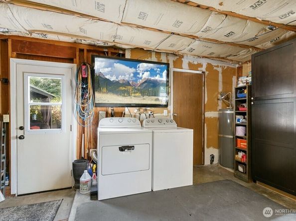 19225 18th Avenue NE, Shoreline WA 98155