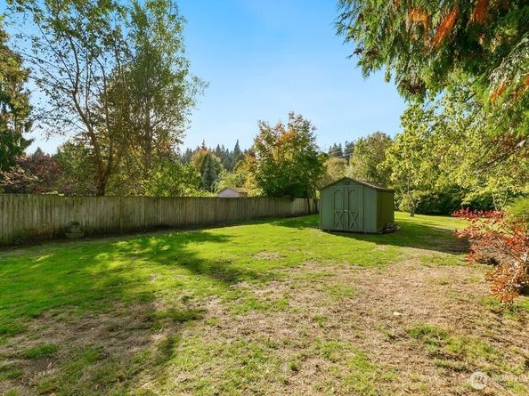 19225 18th Avenue NE, Shoreline WA 98155