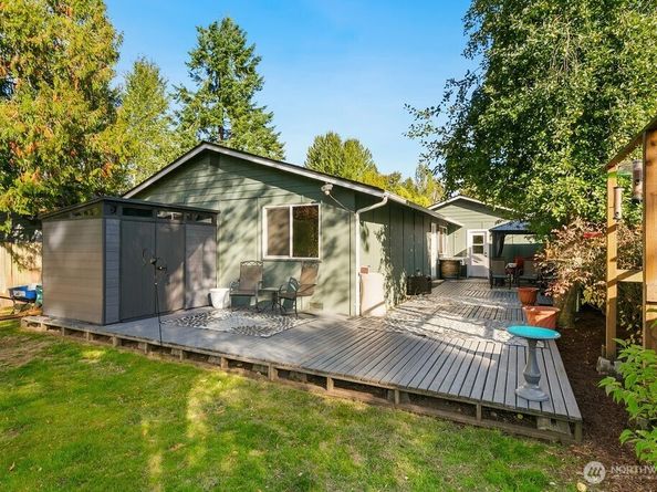 19225 18th Avenue NE, Shoreline WA 98155