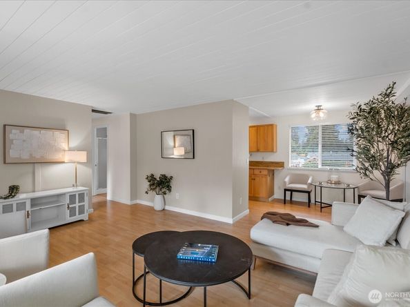 30035 47th Place S, Auburn WA 98001