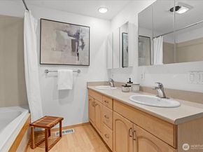 30035 47th Place S, Auburn WA 98001