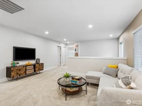 3802 194th Lane SE, Bothell WA 98012