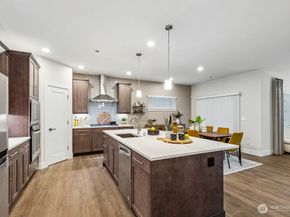 3802 194th Lane SE, Bothell WA 98012