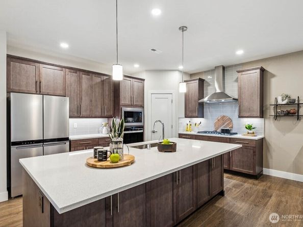 3802 194th Lane SE, Bothell WA 98012