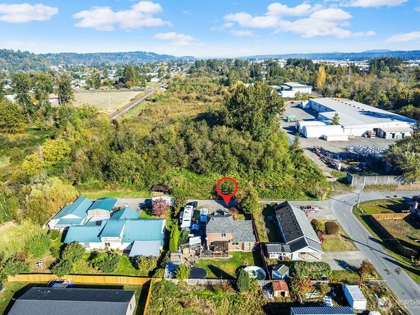 206 1st Avenue E, Pacific WA 98047