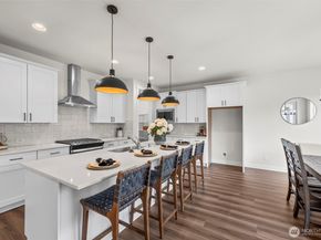 21424 116th Place SE, Kent WA 98031