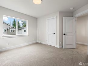 21424 116th Place SE, Kent WA 98031