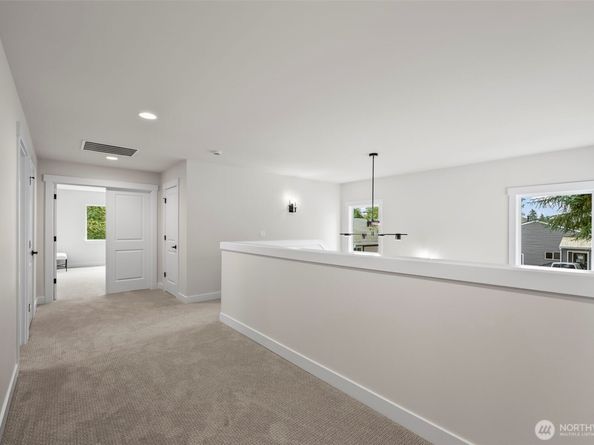 21424 116th Place SE, Kent WA 98031