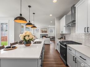 21424 116th Place SE, Kent WA 98031