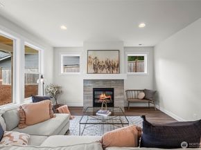 21424 116th Place SE, Kent WA 98031
