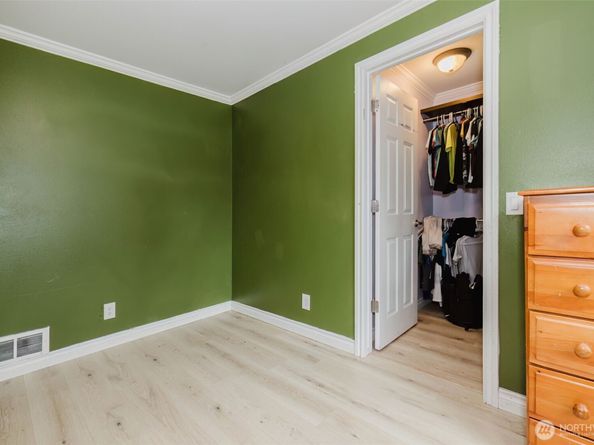 1799 NW Mulholland Boulevard, Poulsbo WA 98370