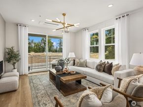 9008 NE 203rd Lane A, Bothell WA 98011