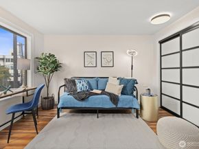 7850 E Green Lake Drive N 204, Seattle WA 98103