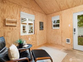 1146 N Callow Avenue, Bremerton WA 98312