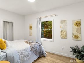 1146 N Callow Avenue, Bremerton WA 98312