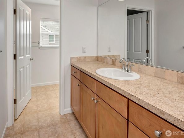 16207 SE 138th Place, Renton WA 98059