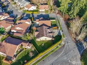 15530 Sunset Road, Bothell WA 98012