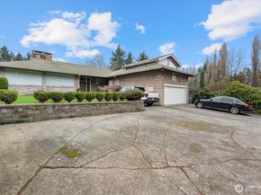 16545 Des Moines Memorial Drive S, Burien WA 98148
