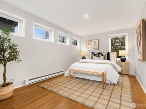 2101 Nob Hill Avenue N 1B, Seattle WA 98109