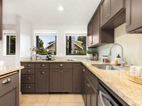 2101 Nob Hill Avenue N 1B, Seattle WA 98109