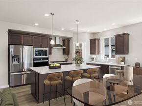 612 SE 11th Place 10, North Bend WA 98045