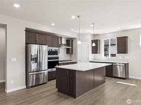 612 SE 11th Place 10, North Bend WA 98045